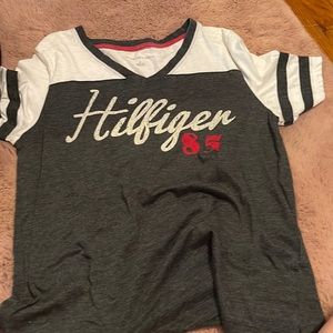 tommy hilfiger top